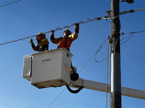 Longmont Power & Communications .